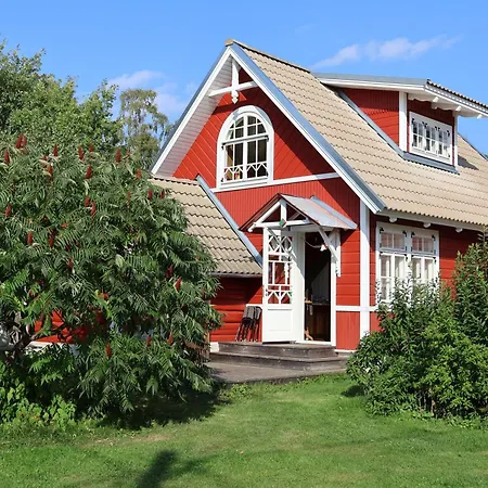 Kuelalistemaja 3* Leesi