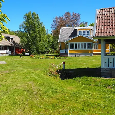 Kuelalistemaja 3* Leesi