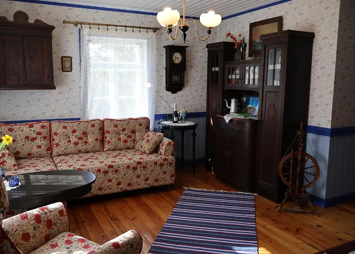 Kuelalistemaja Vendégház Leesi